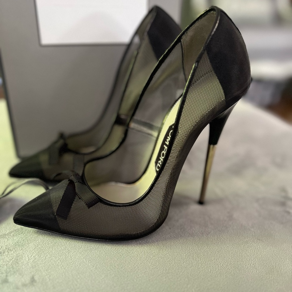 SEXY Mesh Tom Ford Pumps